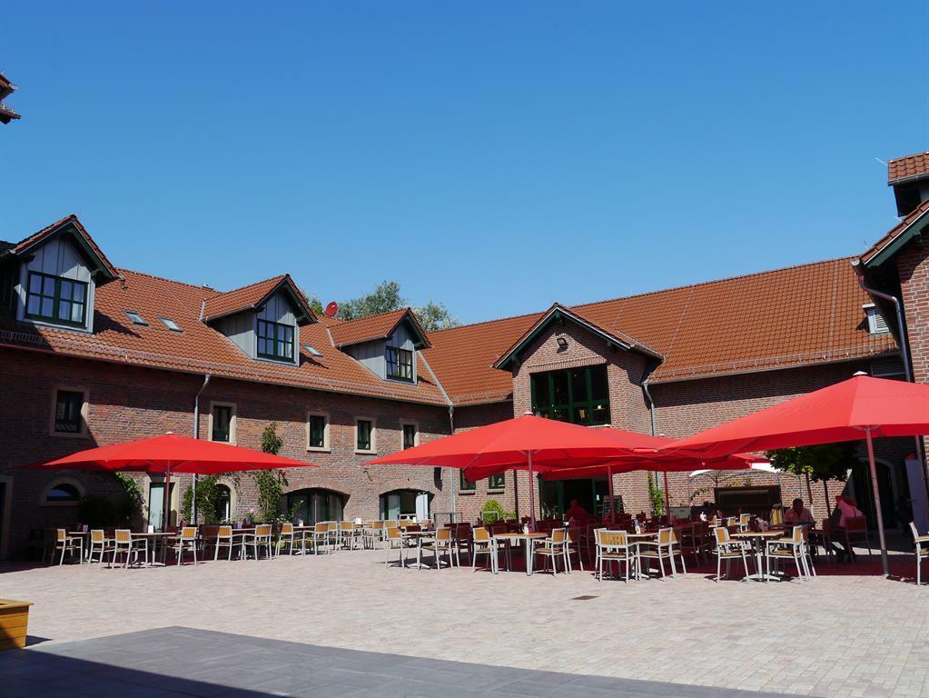 Sutter'S Landhaus Hotell Gensingen Exteriör bild